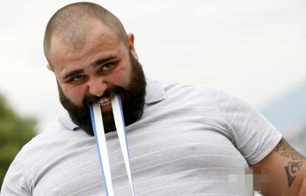 Mandíbula de acero