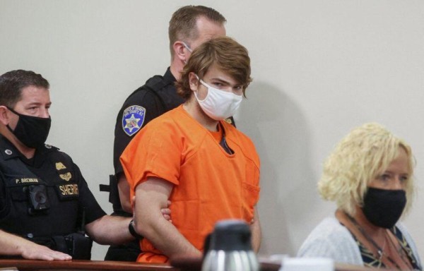 La Policía cree que el imputado visitó la tienda al menos en tres ocasiones.