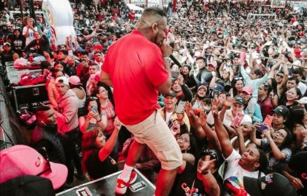 ¡Qué lisura! Le sugieren a Aldo Ranks que se retire