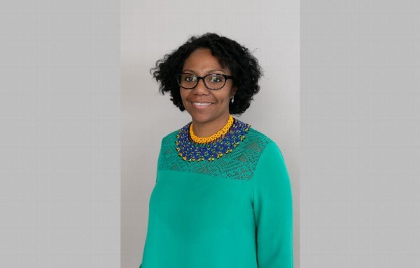 Destaca que el movimiento afropanameño tiene unas excelentes iniciativas comunitarias.