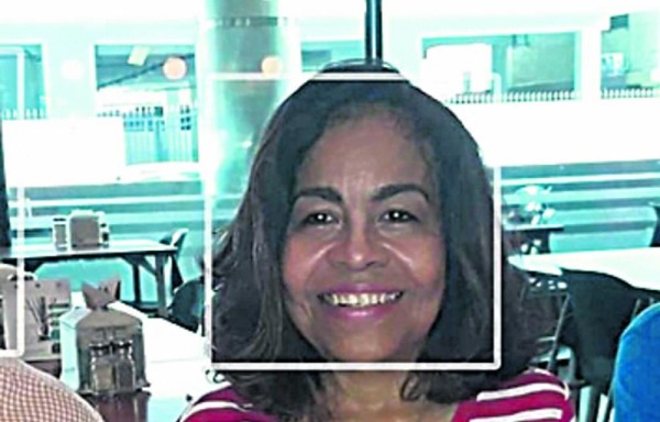 Maricel De León Lamker, 64 años