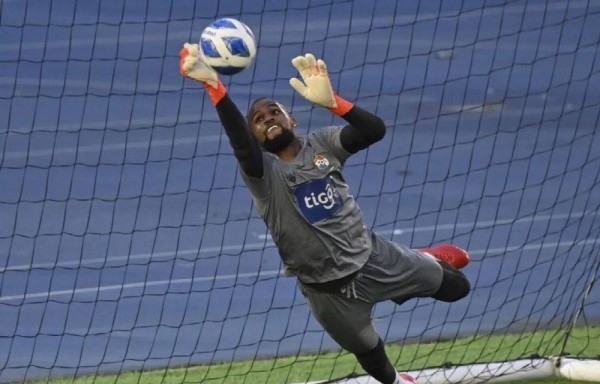 LUIS ‘MANOTAS' MEJÍA