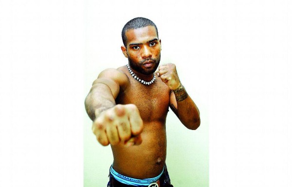 El supercampeón mundial panameño Jezreel Corrales.