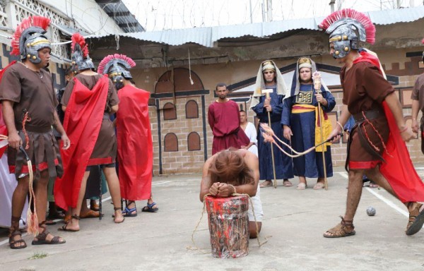 La pasión de Cristo se vivió en el penal