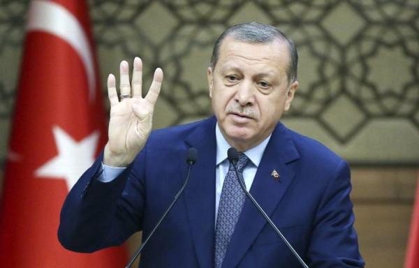 ‘Es una provocación que tiene como objetivo destruir la normalización entre ambos países'. TAYYIP ERDOGAN Presidente turco