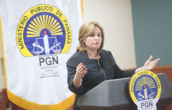 Kennia Porcell, la procuradora.