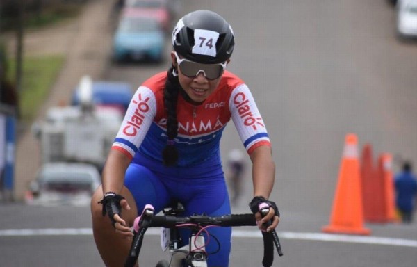 Zulainys Fernández en su participación en Costa Rica.