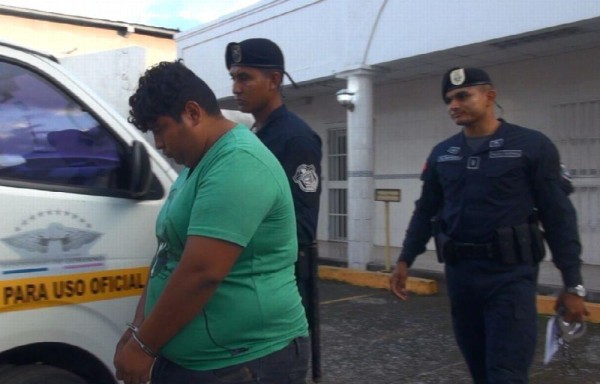 El imputado es vecino de la familia de la criatura. Hay indignación por el hecho