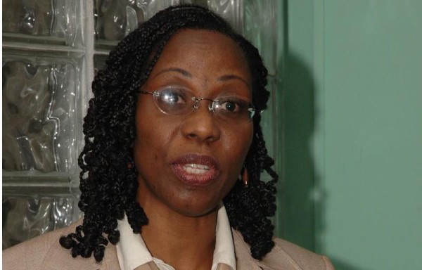 Evalúan asistir a sesiones