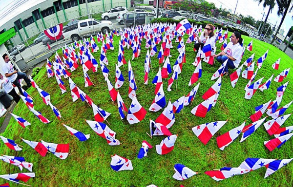 Recordarán la Siembra de Banderas en la Zona del Canal.