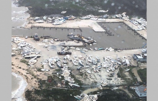Los destrozos causados por el huracán aún no han sido cuantificados.
