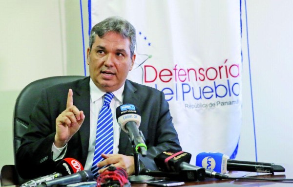 ‘La FTCA debe actuar apegada a las leyes y reglamentos sin violentar los derechos', DEFENSOR DEL PUEBLO Alfredo Castillero Hoyos