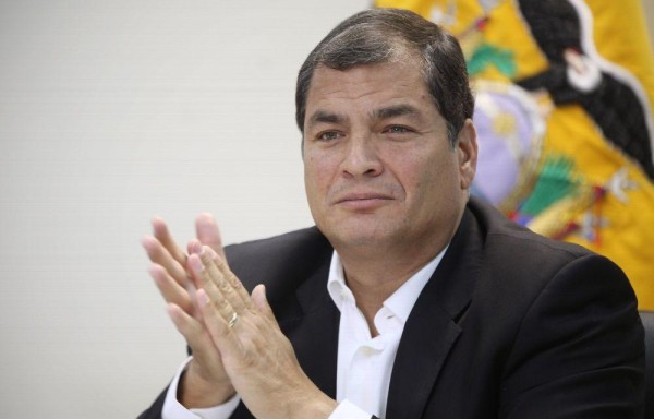 En seis semanas se presentará un informe sobre los daños que dejó el terremoto. Podría rondar los 3.000 millones de dólares Rafael Correa PRESIDENTE