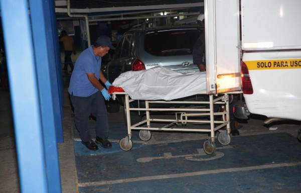 Familia de la víctima estuvo en el hospital, pero no habló.