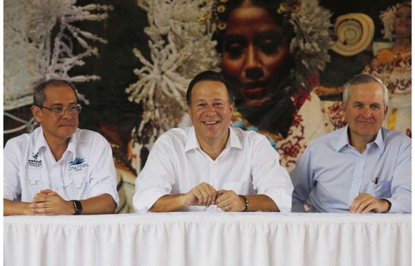 ‘eliminaremos el derrame de aguas negras que causan enfermedades' francisco terrientEs MINISTRO MINSA