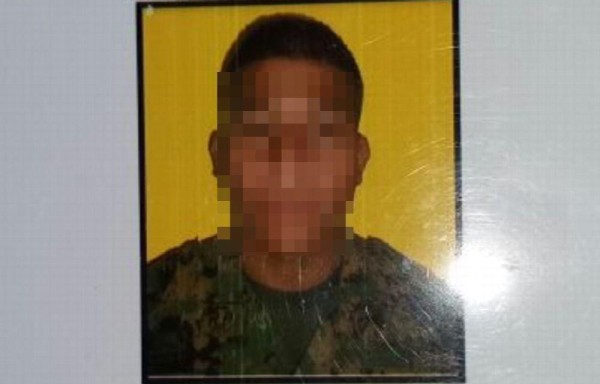 Estaban en compañía de un civil de 19 años.