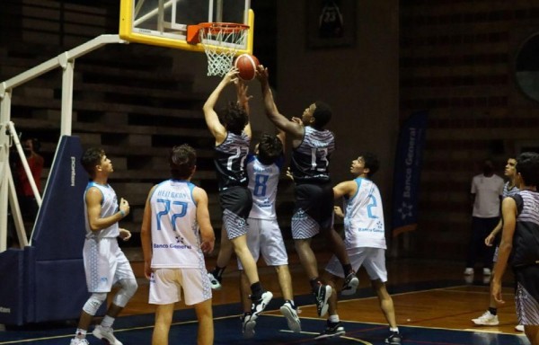 Cardíacas semifinales en la Ludos League