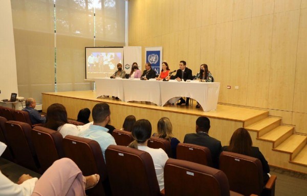 Presentaron el programa social.