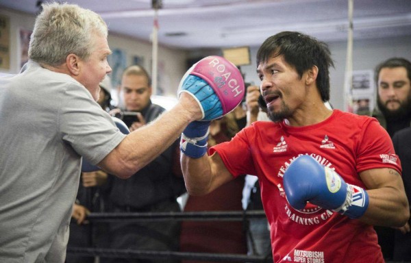 Pacquiao autorizó a sus promotores que planearan su regreso.