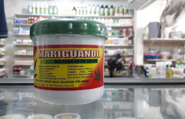 Está hecho de marihuana, pero quienes lo consumen afirman que sí funciona.