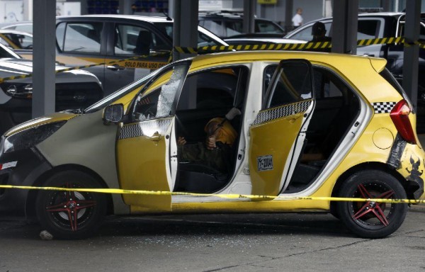 Asesinan a taxista afuera de un súper