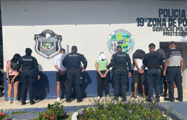 Amenazaron con un arma de fuego a manifestantes para que los dejaran pasar