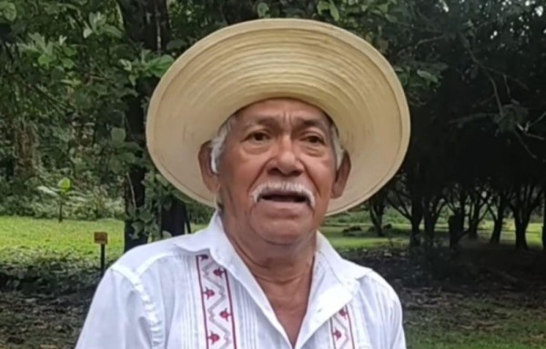 Moyo Cisneros regresa a las cantaderas