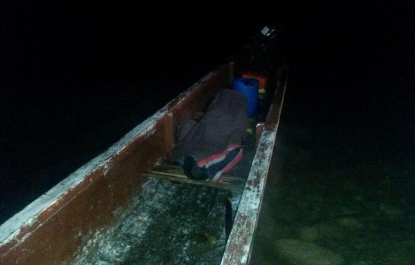 El levantamiento del cadáver se efectuó pasada las 11:00 de la noche del martes.