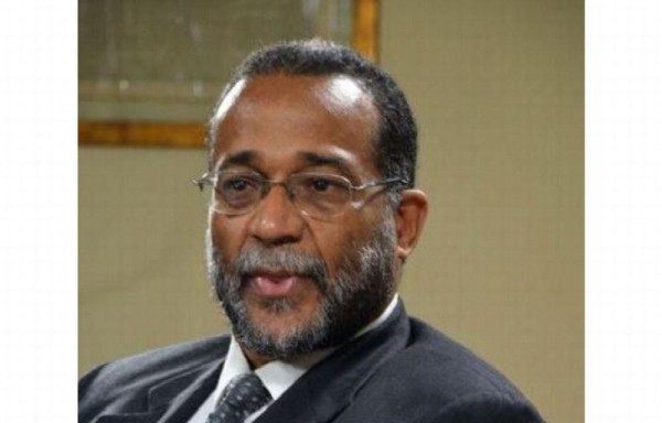 ‘El rector García de Paredes ha usado recursos de la UP para beneficio propio' Vicente archibold EXCATEDRÁTICO DE LA UP