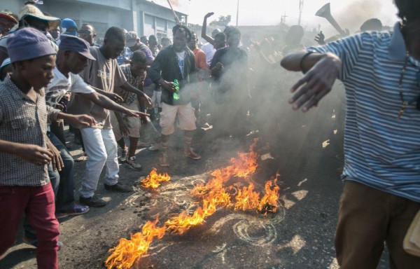 Se han registrado varias protestas callejeras.