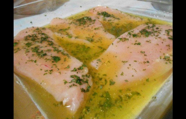 Pechugas con limón y orégano