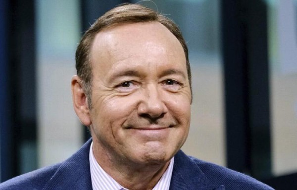 Acusador de Kevin Spacey retira los cargos contra el actor en juicio civil
