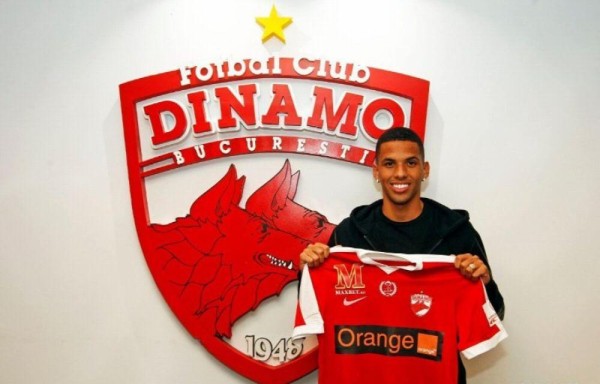 El hijo de Rivaldo será compañero de Penedo