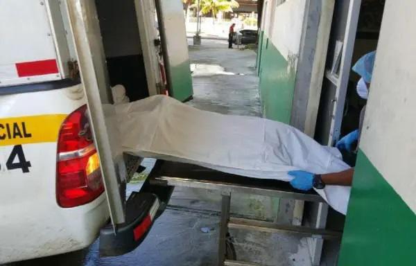 Alejandro González Sánchez, tras ser baleado, murió minutos después en el hospital de Colón