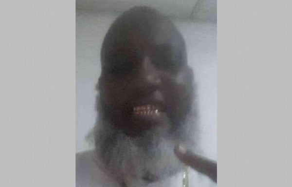 Se metieron a su tienda y lo llenaron de bala. Fue en Colón