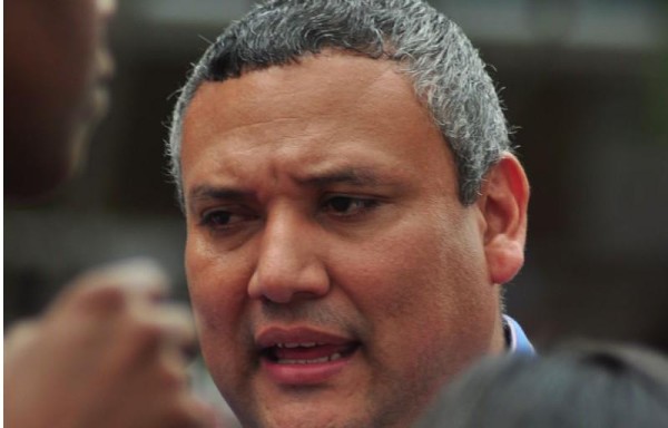 Educadores ponen de cabeza el país