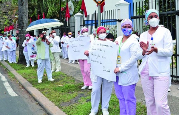 Lunes y martes las enfermeras protestaron.