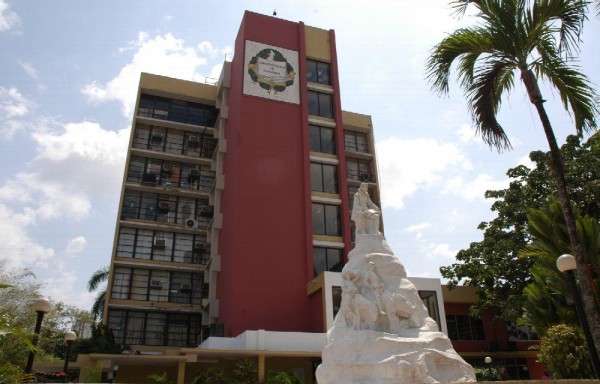 Piden mejor presupuestos.