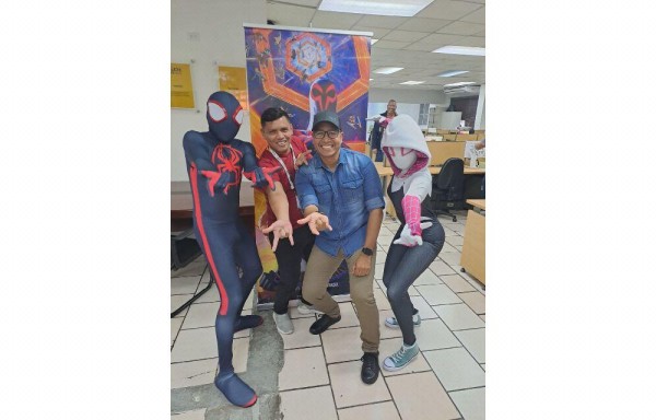 Hacer el doblaje para Spider-man, ‘fue épico'