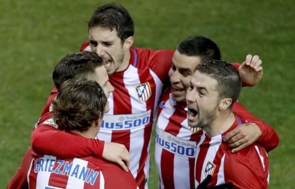 El Atlético de Madrid celebra la victoria ante el Celta.