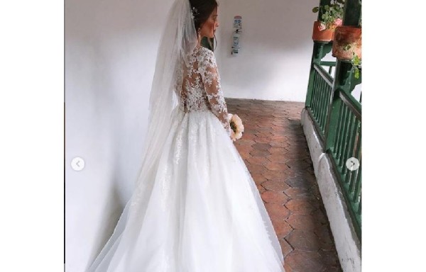 Se casó la hija de la 'peliteñida'&nbsp;