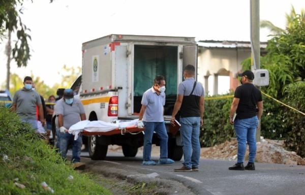 El episodio violento se perpetró cerca de las 3:05 de la tarde de ayer