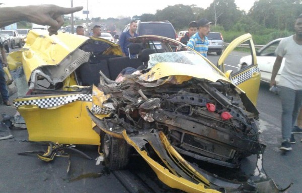 Policía continúa hospitalizado tras cuatro días del accidente