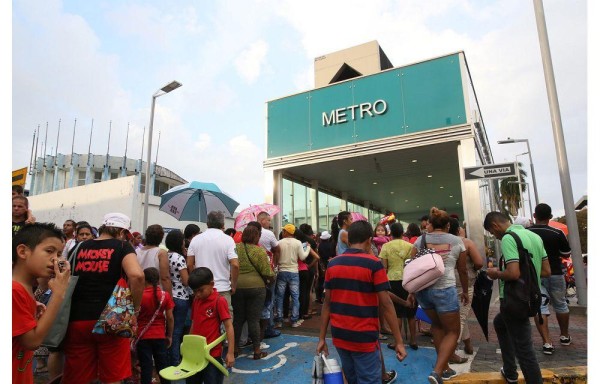 Ingreso a estaciones del Metro, restringido