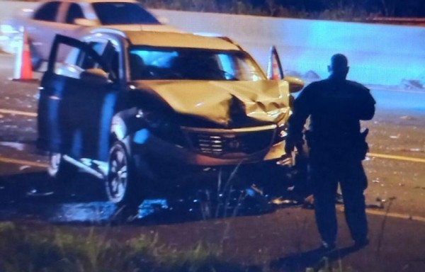 Se bajó de su carro tras colisión y lo atropellaron