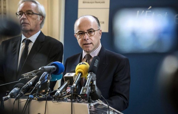 Nieve atrapa a miles de personas en los Alpes