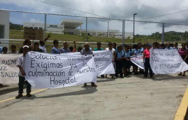 La comunidad no descarta retomar las protestas para presionar al Gobierno por una solución.