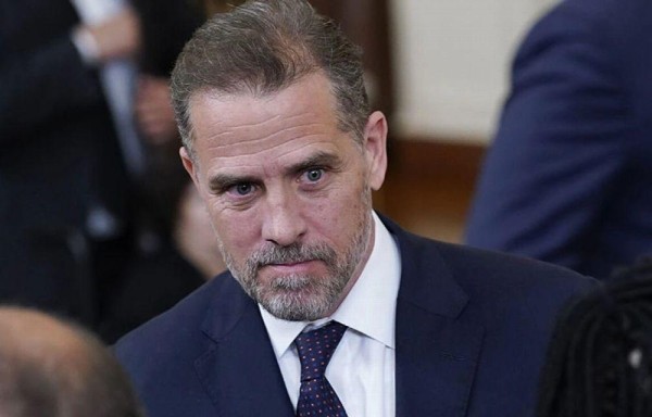 Filtran video del hijo de Biden pesando droga con una trabajadora sexual