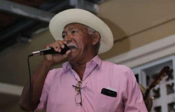 Moyo Cisneros regresa a las cantaderas