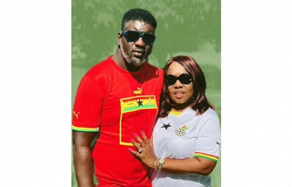 Anthony Bart Appiah y su esposa, la diputada Kayra Harding.